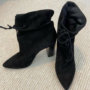 Tahari Velvet Black Boots with Tie